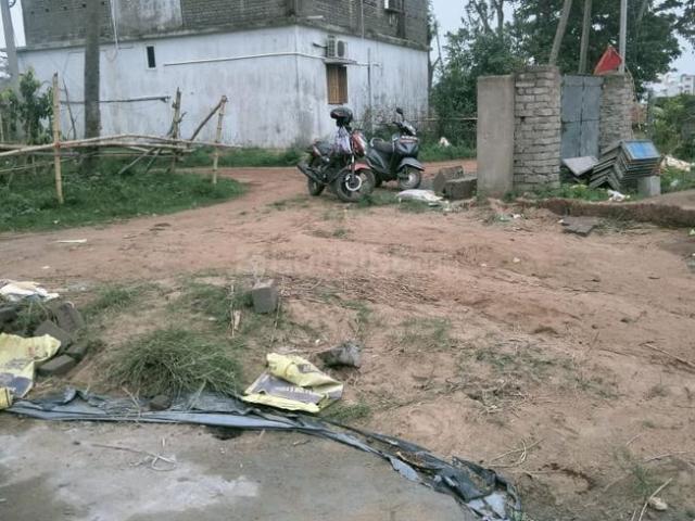 Residential Plot in Phulnakhara for resale Cuttack. The reference number is 20535436
