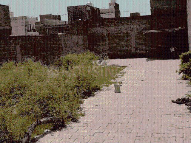 Residential Plot in Poiya for resale Agra. The reference number is 20643431