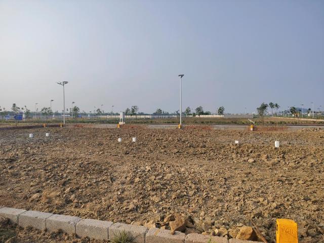 Residential Plot in Poonamallee for resale Chennai. The reference number is 17111979