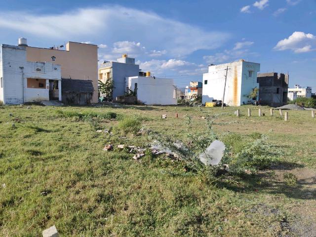 Residential Plot in Poonamallee for resale Chennai. The reference number is 18012513