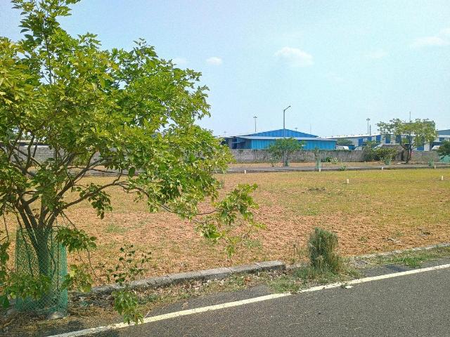 Residential Plot in Poonamallee for resale Chennai. The reference number is 20312194
