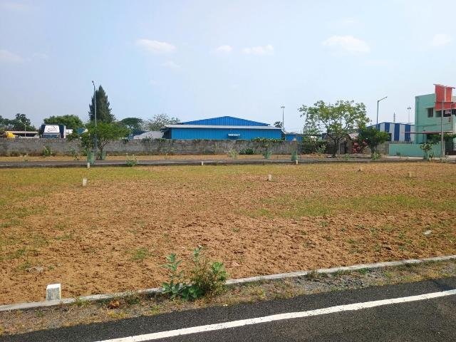 Residential Plot in Poonamallee for resale Chennai. The reference number is 20312241