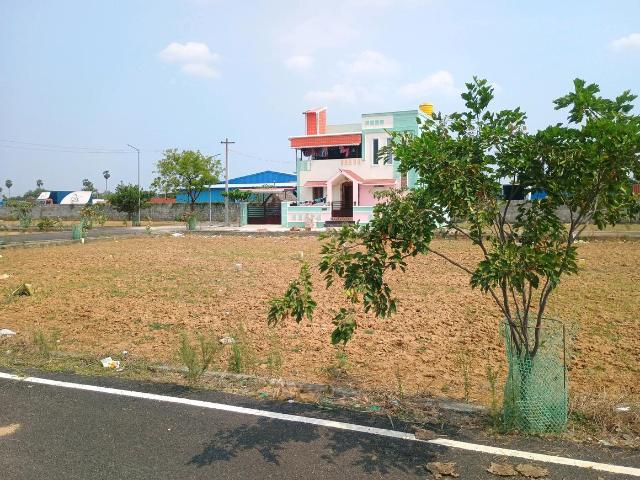 Residential Plot in Poonamallee for resale Chennai. The reference number is 20312223
