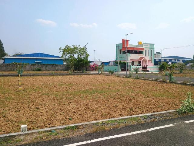 Residential Plot in Poonamallee for resale Chennai. The reference number is 20312231