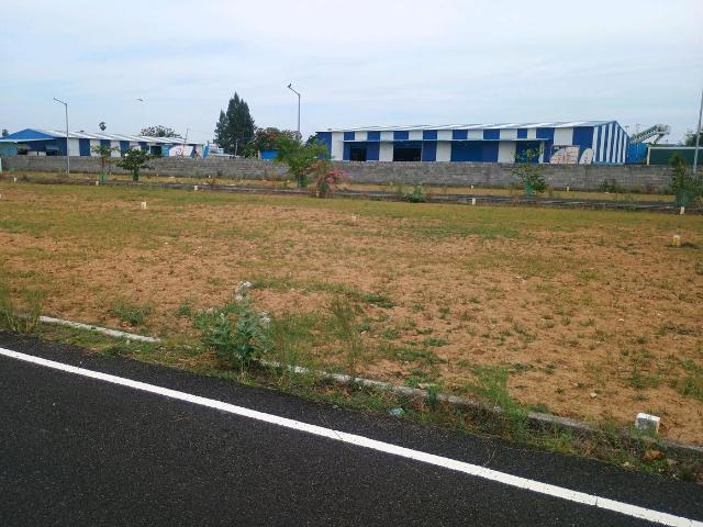 Residential Plot in Poonamallee for resale Chennai. The reference number is 20541391