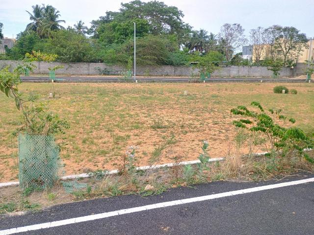 Residential Plot in Poonamallee for resale Chennai. The reference number is 20541460
