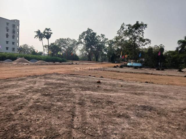 Residential Plot in Poranki for resale Vijayawada. The reference number is 19492390