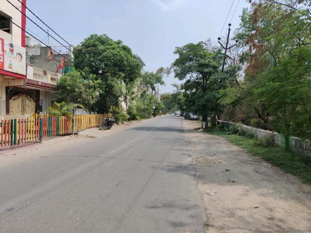 Residential Plot in Pratap Vihar for resale Ghaziabad. The reference number is 19305933