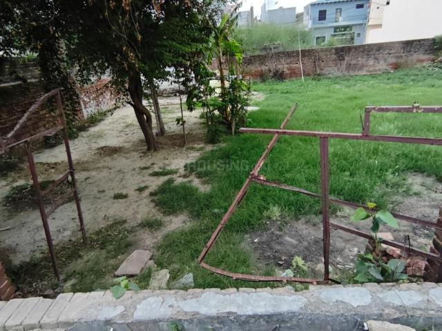 Residential Plot in Qutub Vihar for resale New Delhi. The reference number is 20781612