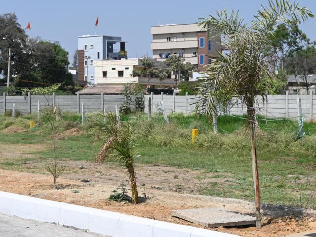 Residential Plot in Kandi for resale Sangareddy. The reference number is 19029761