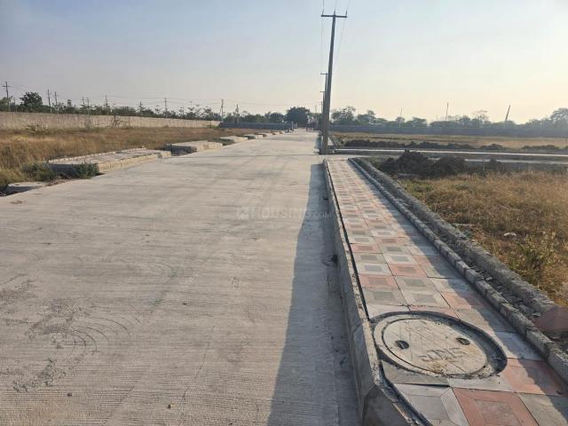 Residential Plot in Rudraram for resale Sangareddy. The reference number is 20011467