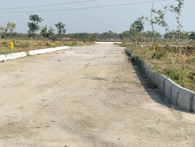 Residential Plot in Rudraram for resale Sangareddy. The reference number is 20296911