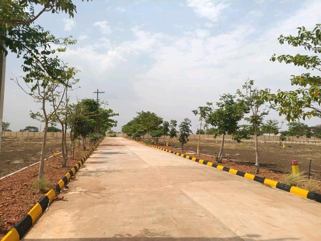 Residential Plot in Rudraram for resale Sangareddy. The reference number is 20311522