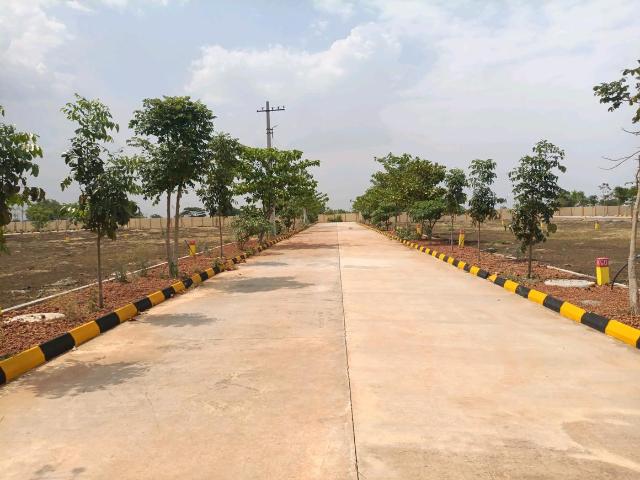 Residential Plot in Rudraram for resale Sangareddy. The reference number is 20311539