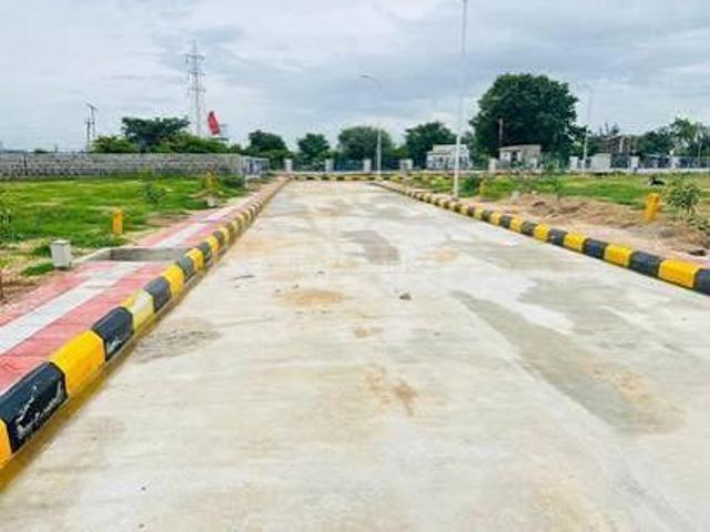 Residential Plot in Rudraram for resale Sangareddy. The reference number is 20725691