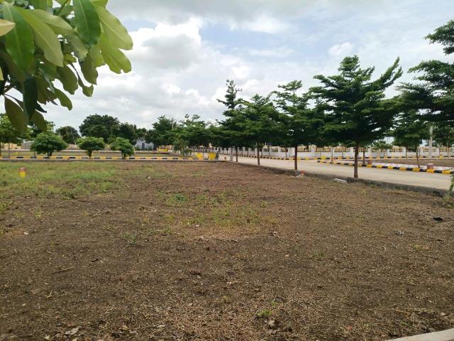 Residential Plot in Rudraram for resale Sangareddy. The reference number is 20725854