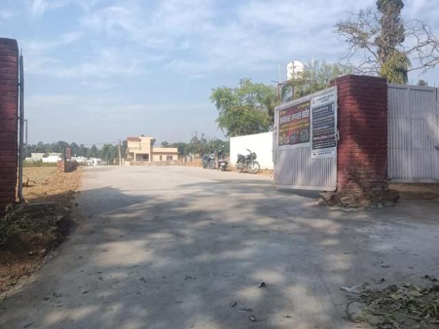 Residential Plot in Raipur for resale Dehradun. The reference number is 19054966