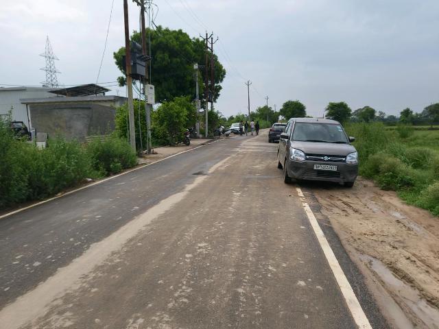 Residential Plot in Morta Village for resale Ghaziabad. The reference number is 20744014