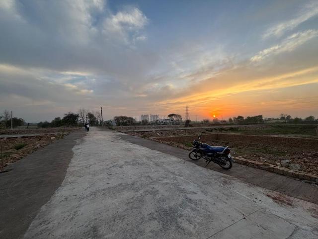 Residential Plot in Raj Nagar Extension for resale Ghaziabad. The reference number is 20266325