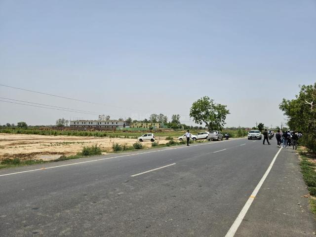 Residential Plot in Ral for resale Vrindavan. The reference number is 20182833