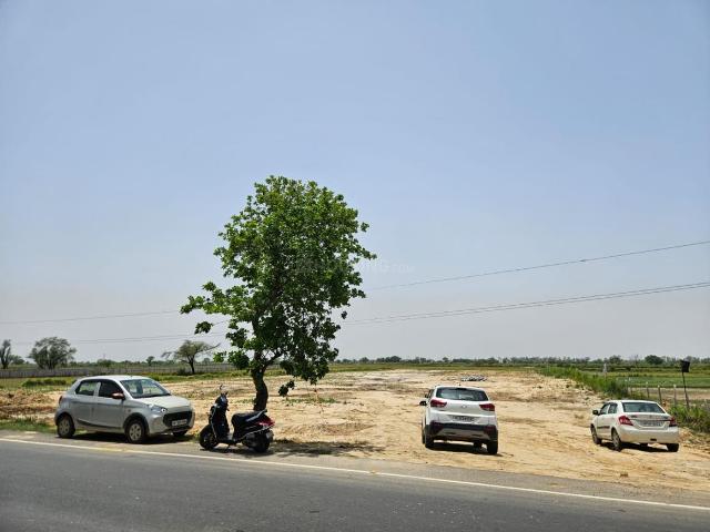 Residential Plot in Ral for resale Vrindavan. The reference number is 20183732