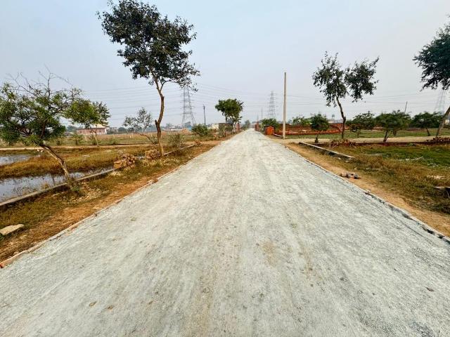 Residential Plot in Ram Nagar for resale Varanasi. The reference number is 19062258
