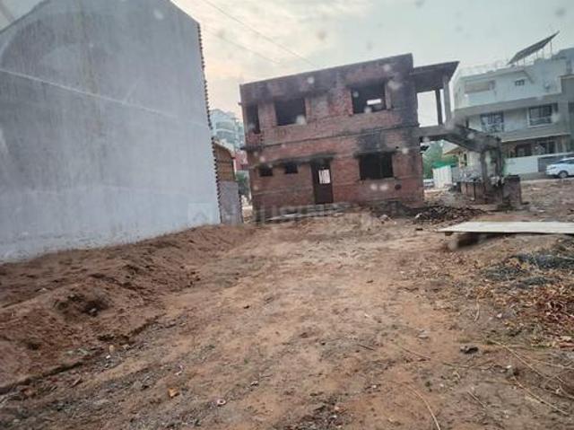 Residential Plot in Randesan for resale Gandhinagar. The reference number is 18536112