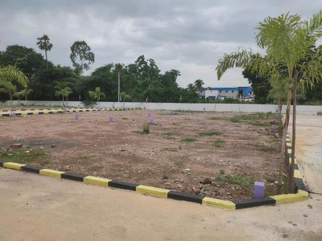 Residential Plot in Red Hills for resale Chennai. The reference number is 16377336