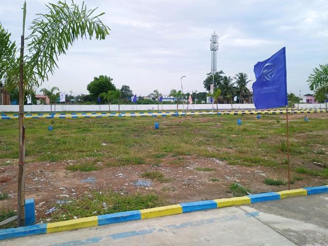 Residential Plot in Red Hills for resale Chennai. The reference number is 16377359