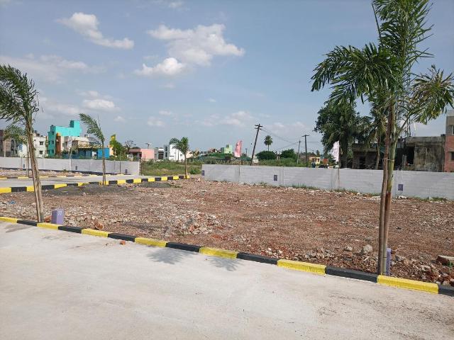 Residential Plot in Red Hills for resale Chennai. The reference number is 16378978