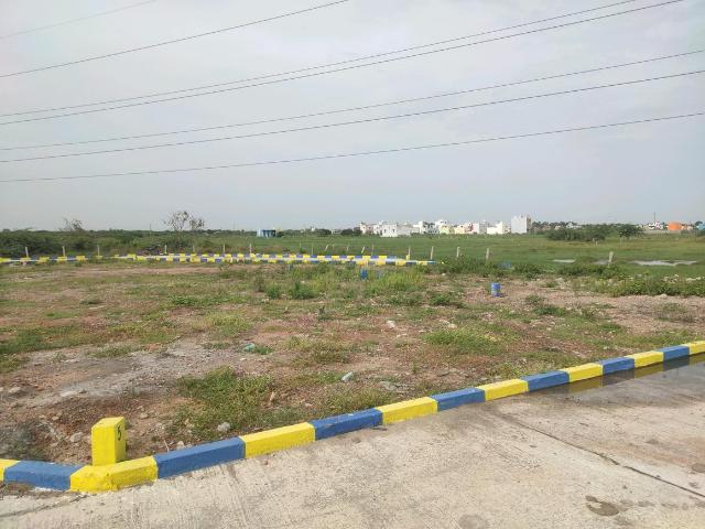 Residential Plot in Red Hills for resale Chennai. The reference number is 16378999