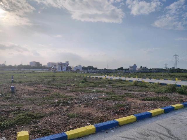 Residential Plot in Red Hills for resale Chennai. The reference number is 17583147