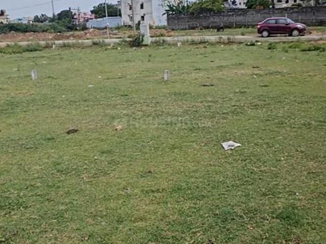 Residential Plot in Red Hills for resale Chennai. The reference number is 18430296