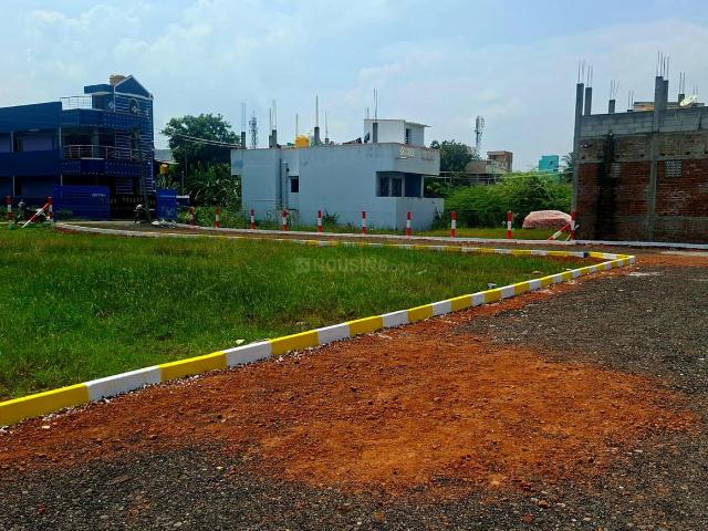 Residential Plot in Red Hills for resale Chennai. The reference number is 18822310