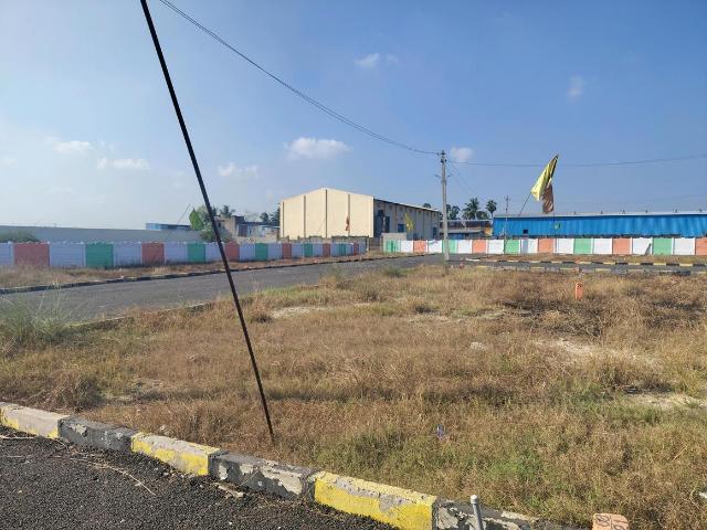 Residential Plot in Red Hills for resale Chennai. The reference number is 18837230
