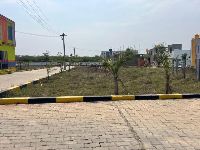 Residential Plot in Red Hills for resale Chennai. The reference number is 20442247