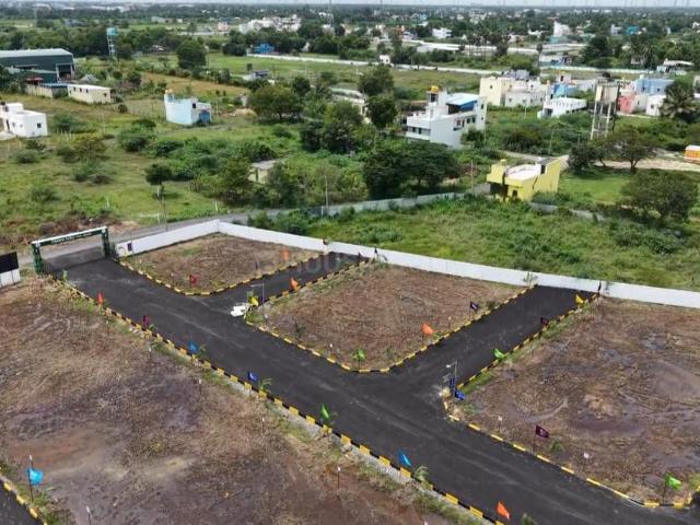 Residential Plot in Red Hills for resale Chennai. The reference number is 20463626