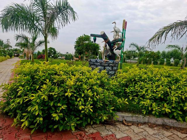 Residential Plot in Red Hills for resale Chennai. The reference number is 20490975
