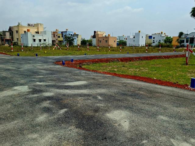 Residential Plot in Red Hills for resale Chennai. The reference number is 20491940