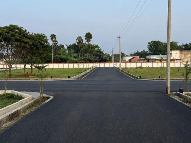Residential Plot in Red Hills for resale Chennai. The reference number is 20492219