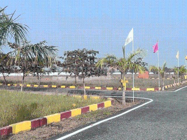 Residential Plot in Red Hills for resale Chennai. The reference number is 20660652