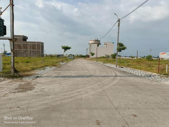 Residential Plot in Rewati for resale Indore. The reference number is 18308905