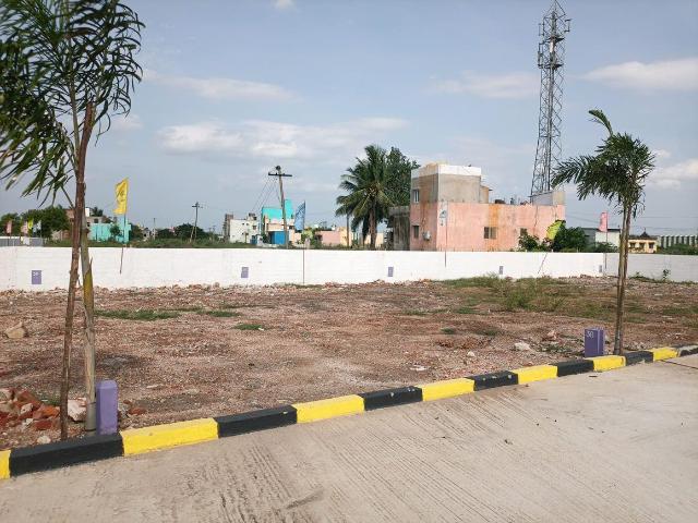 Residential Plot in Retteri Lake for resale Chennai. The reference number is 16379211