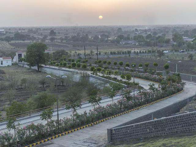Residential Plot in Ringnodiya for resale Indore. The reference number is 19130061