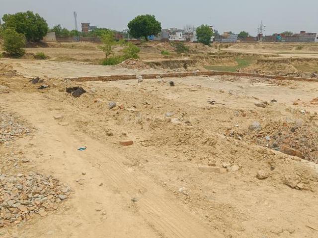 Residential Plot in Rohania for resale Varanasi. The reference number is 20393520