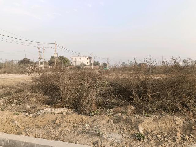 Residential Plot in Rohini Sector 28 for resale New Delhi. The reference number is 19319476