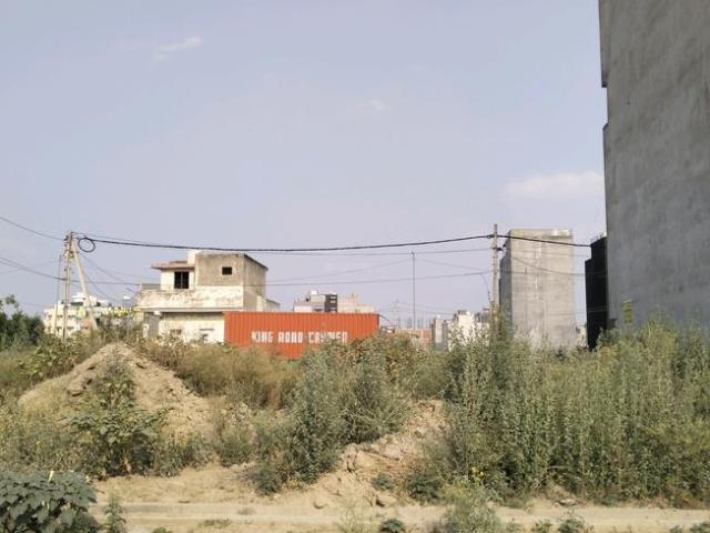 Residential Plot in Rohini Sector 28 for resale New Delhi. The reference number is 20329690