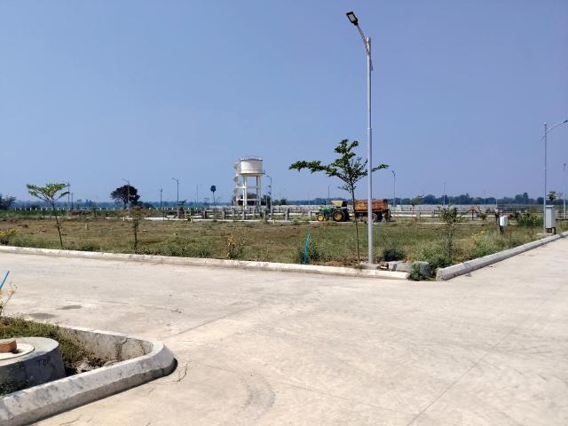 Residential Plot in Sultanpur for resale Sangareddy. The reference number is 19750159