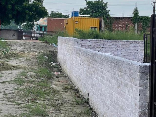 Residential Plot in Sultanpur Road for resale Lucknow. The reference number is 20556138