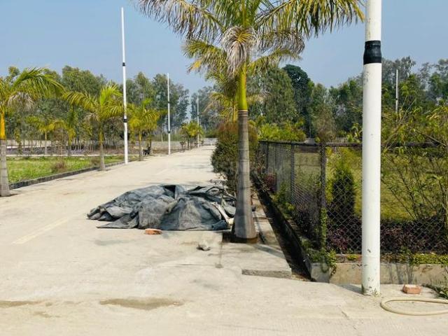 Residential Plot in Sunderpur for resale Saharanpur. The reference number is 20374655